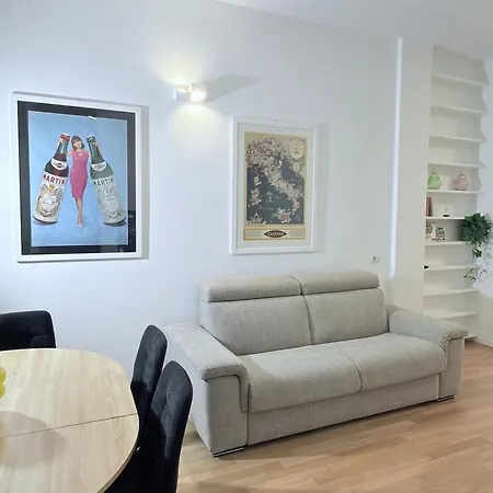 Chic Loft Porta Venezia Daire *